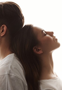 Czy milczenie jest dobre w związku?