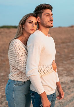 Dlaczego czuję się niewidzialna w swoim związku?